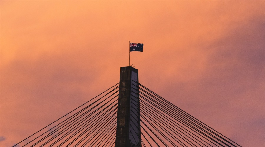 欧元区7月PMI超出预期,私营部门增速创近一年新高,制造业复苏在即